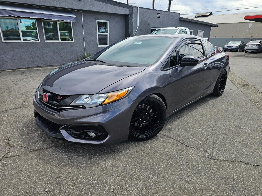 Honda Civic Coupe Vehicle Full-screen Gallery Image 2