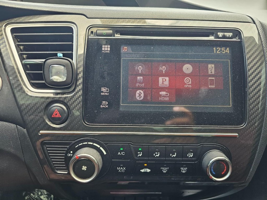 Honda Civic Coupe Vehicle Full-screen Gallery Image 22