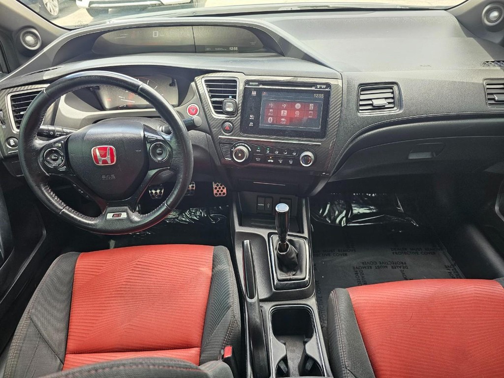 Honda Civic Coupe Vehicle Full-screen Gallery Image 26