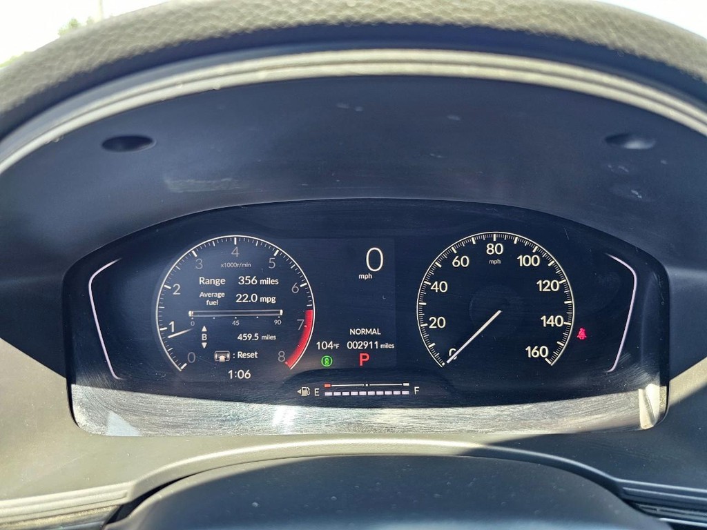 Honda Civic Hatchback Vehicle Full-screen Gallery Image 21