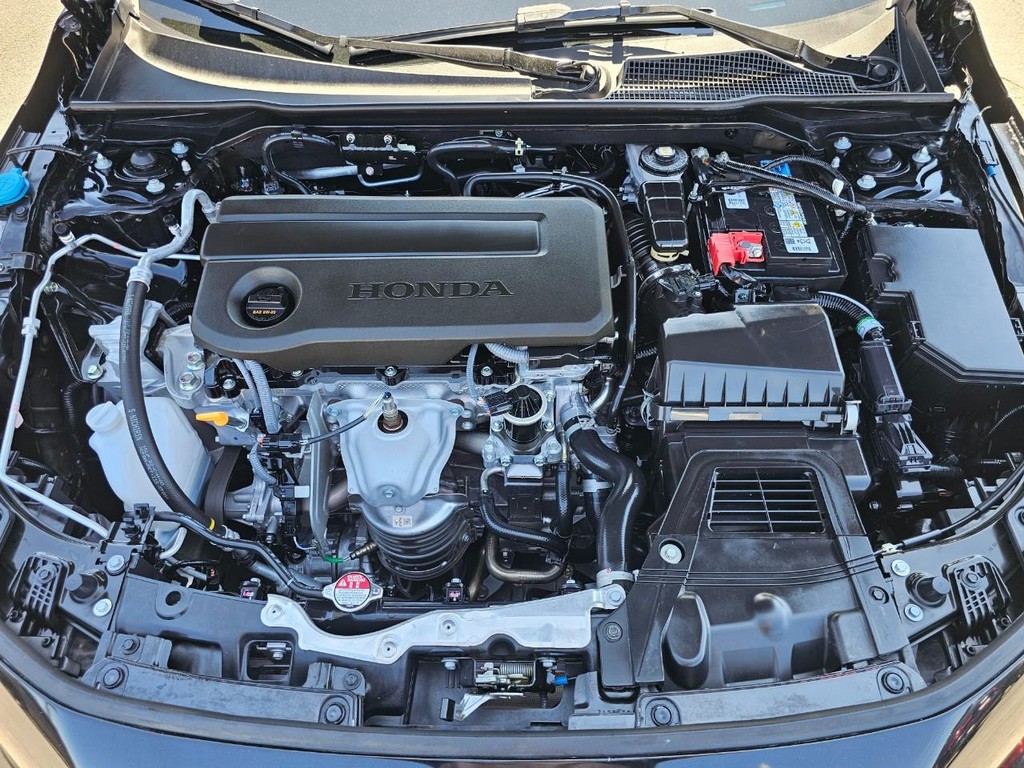 Honda Civic Hatchback Vehicle Full-screen Gallery Image 34