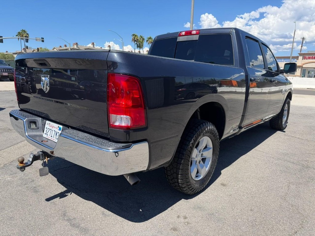Ram 1500 Classic Vehicle Full-screen Gallery Image 6