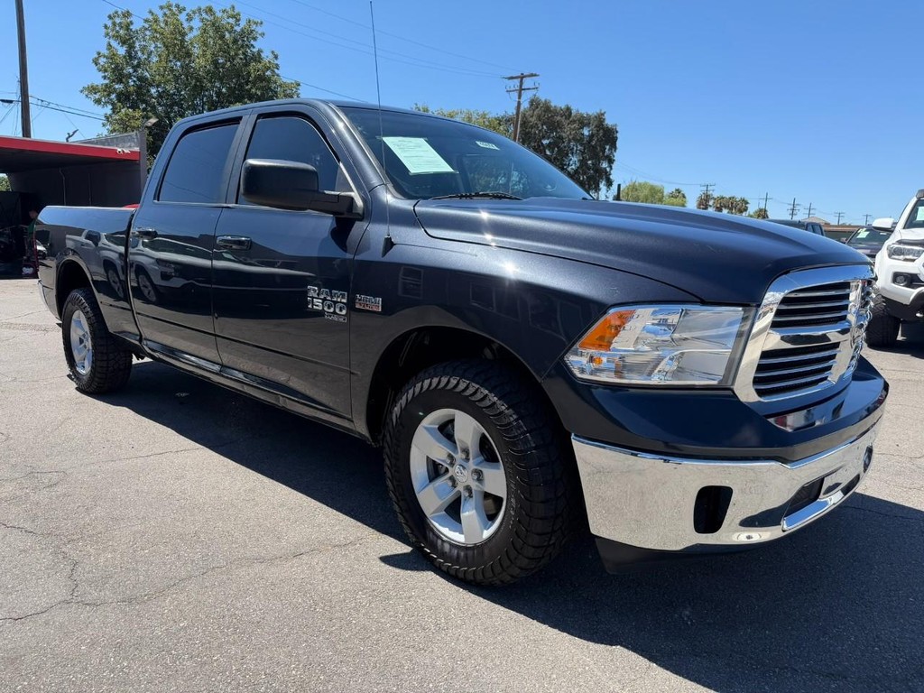 Ram 1500 Classic Vehicle Full-screen Gallery Image 8
