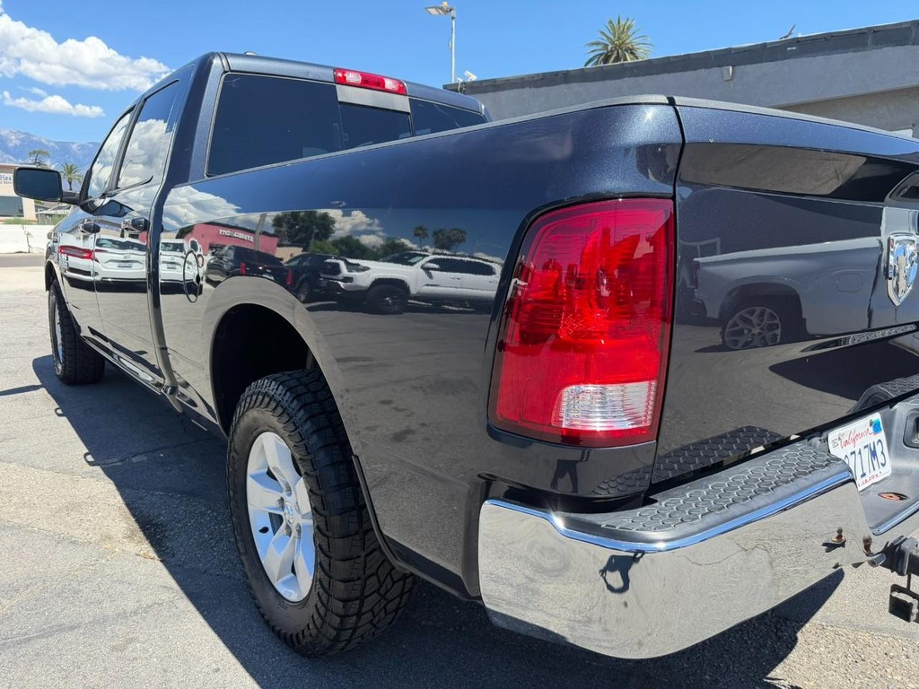Ram 1500 Classic Vehicle Full-screen Gallery Image 11