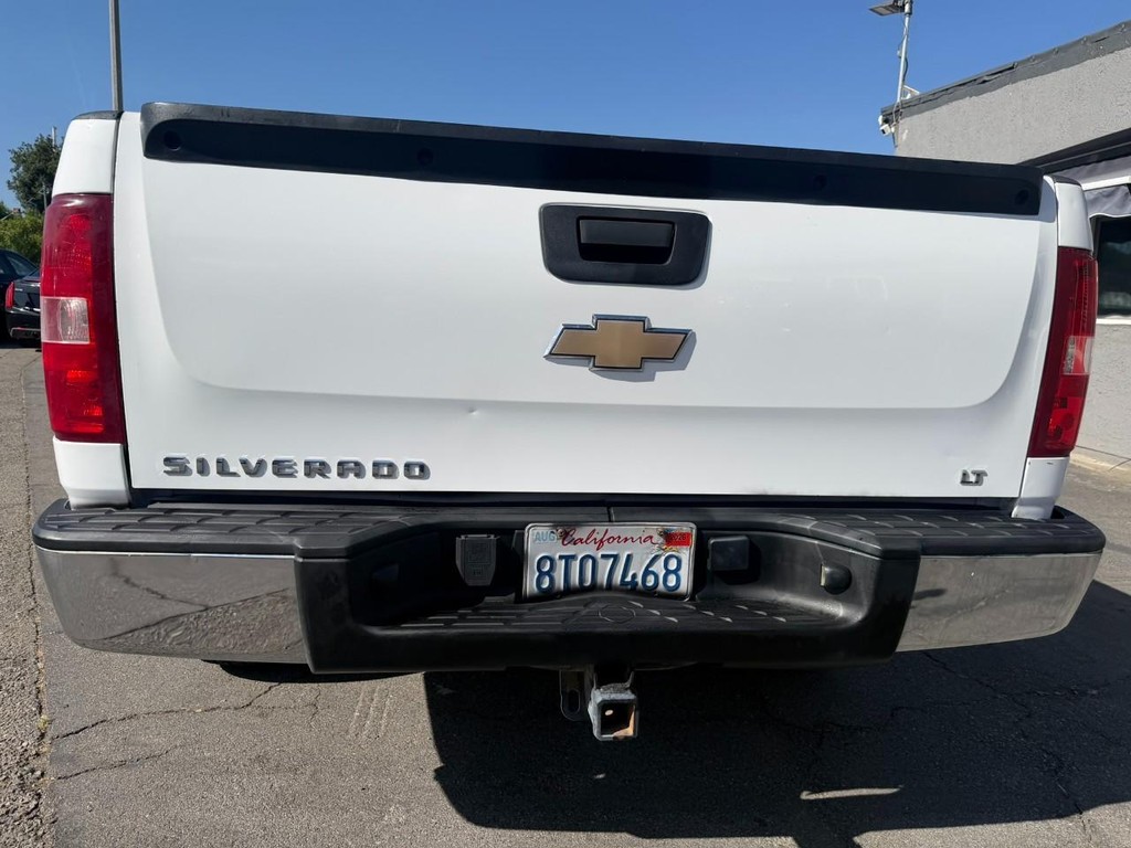 Chevrolet Silverado 1500 Vehicle Full-screen Gallery Image 6