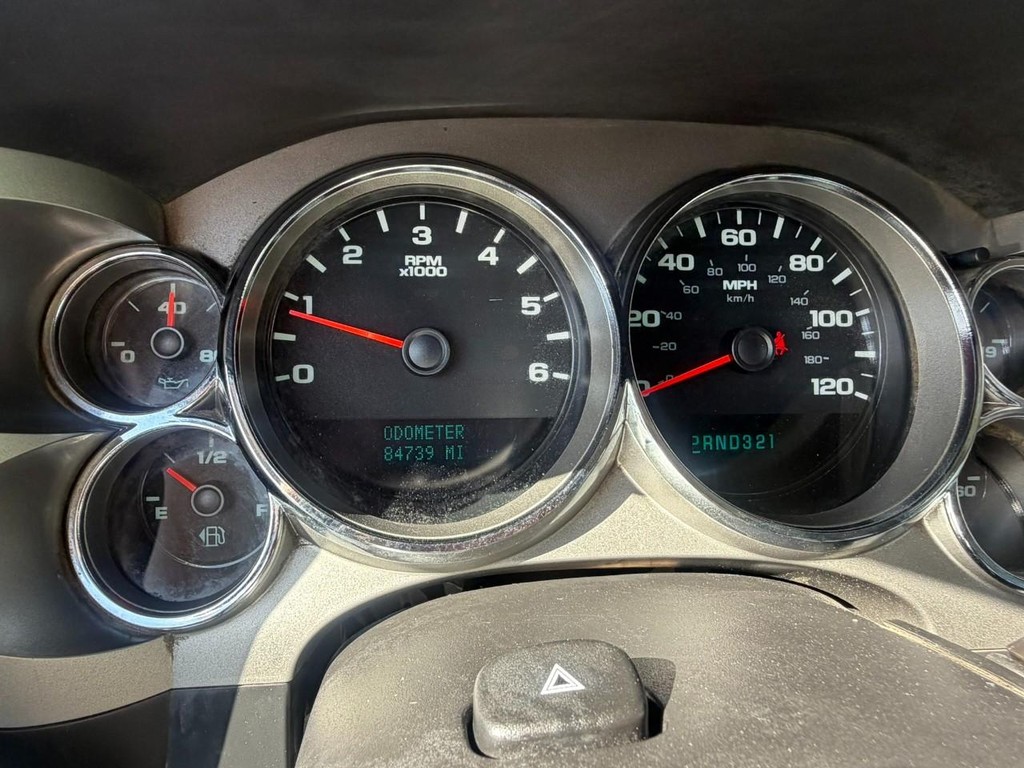 Chevrolet Silverado 1500 Vehicle Full-screen Gallery Image 20