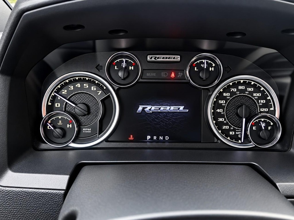 Ram 1500 Vehicle Full-screen Gallery Image 27