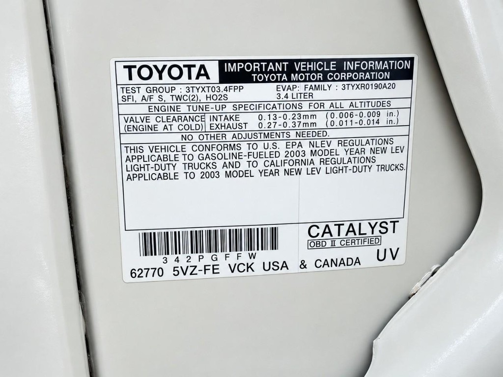 Toyota Tundra Vehicle Full-screen Gallery Image 27