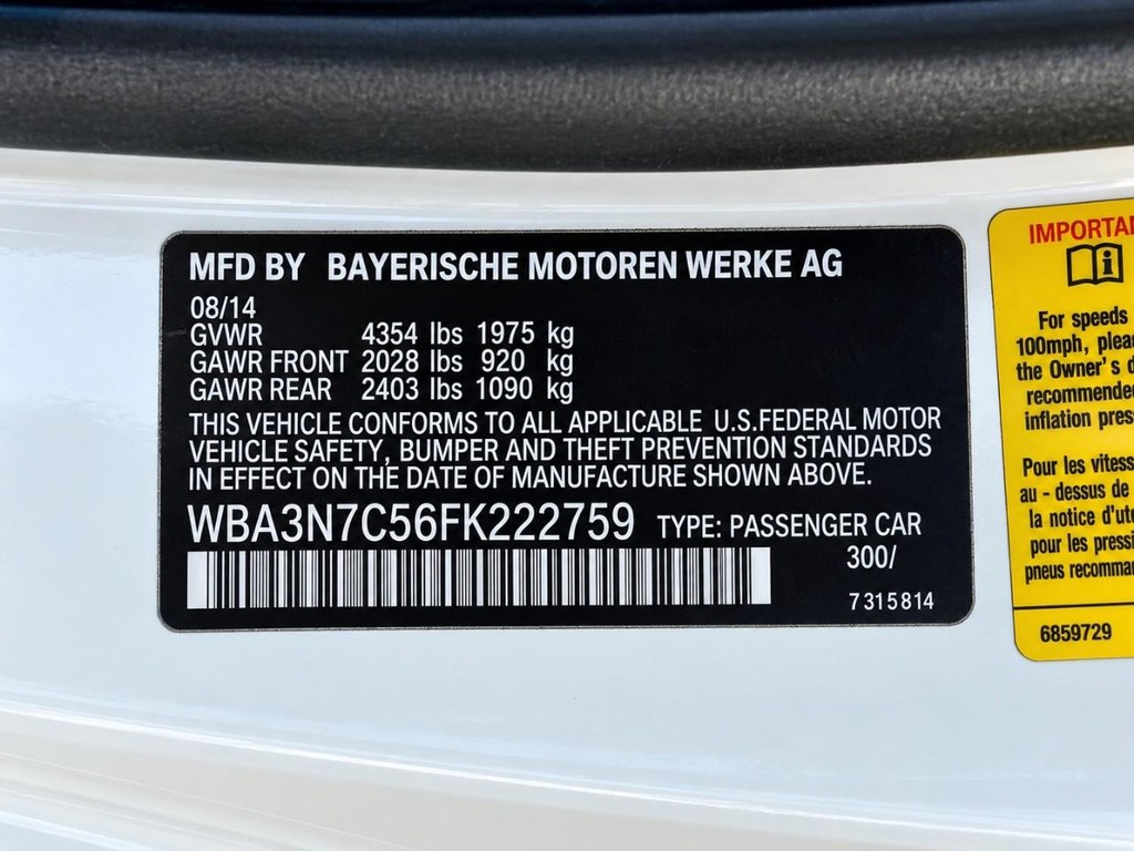 BMW 4 Series Vehicle Full-screen Gallery Image 30