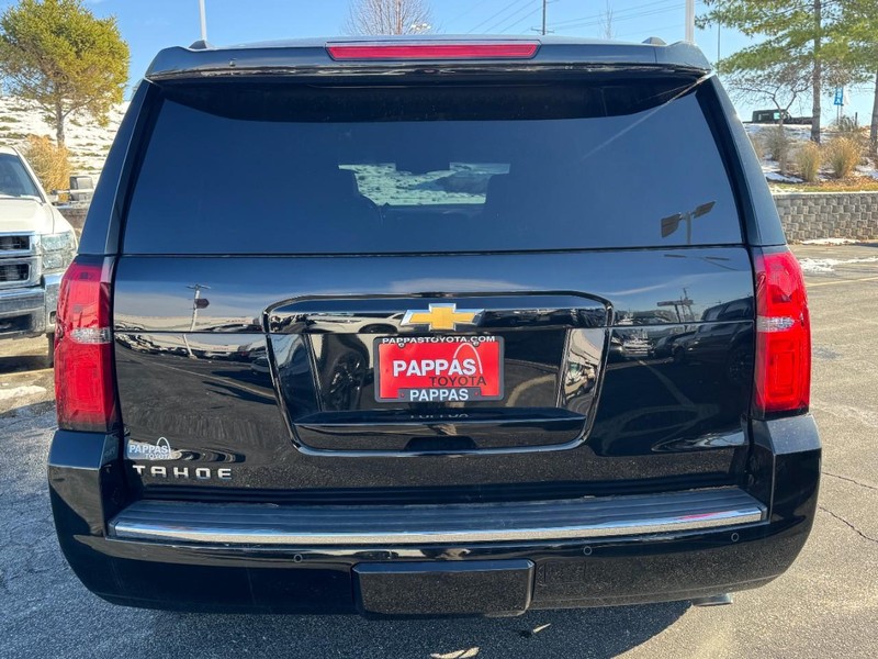 Chevrolet Tahoe Vehicle Full-screen Gallery Image 04