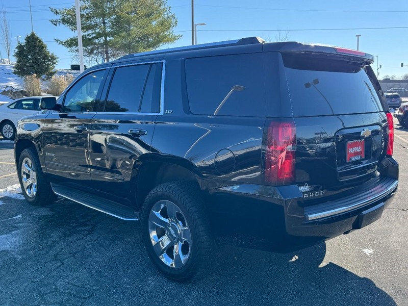 Chevrolet Tahoe Vehicle Full-screen Gallery Image 05