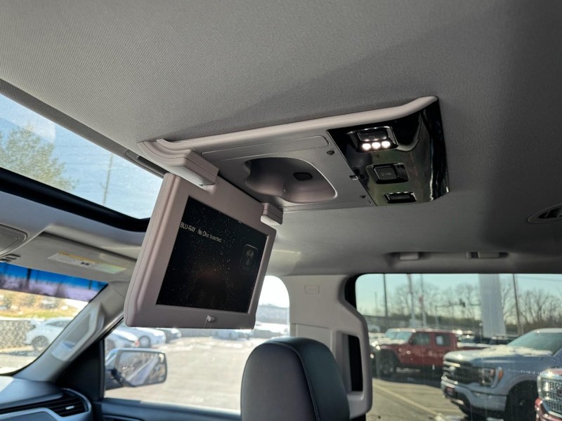 Chevrolet Tahoe Vehicle Full-screen Gallery Image 10