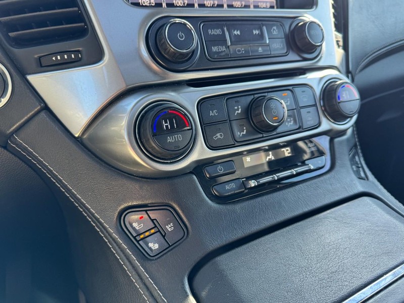 Chevrolet Tahoe Vehicle Full-screen Gallery Image 21