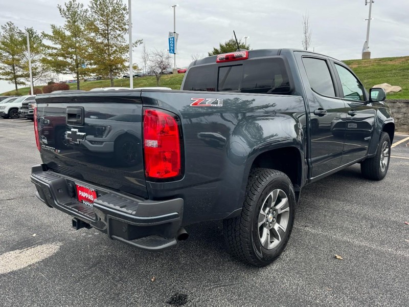 Chevrolet Colorado Vehicle Full-screen Gallery Image 03