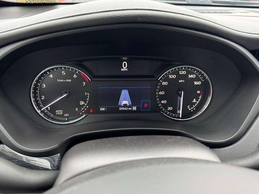 Cadillac XT4 Vehicle Full-screen Gallery Image 21