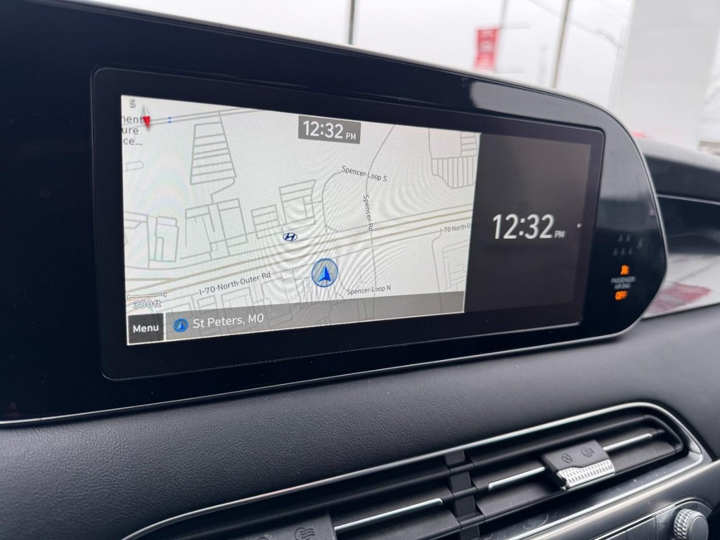 Hyundai Palisade Vehicle Full-screen Gallery Image 23