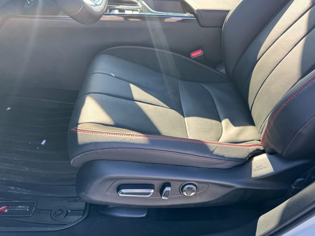 Acura ADX Vehicle Full-screen Gallery Image 15