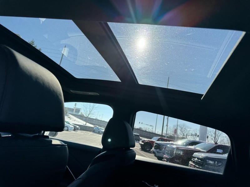 Acura ADX Vehicle Full-screen Gallery Image 11