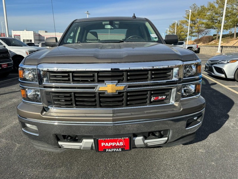 Chevrolet Silverado 1500 Vehicle Full-screen Gallery Image 09