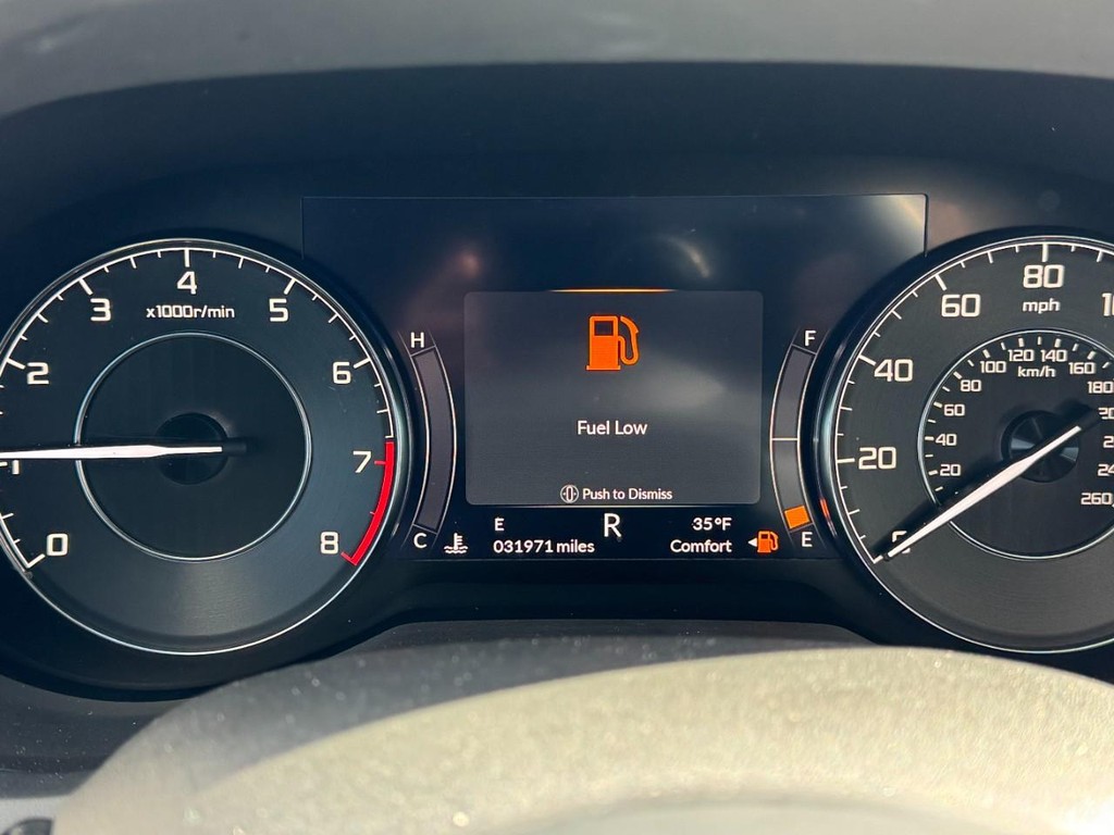 Acura RDX Vehicle Full-screen Gallery Image 24