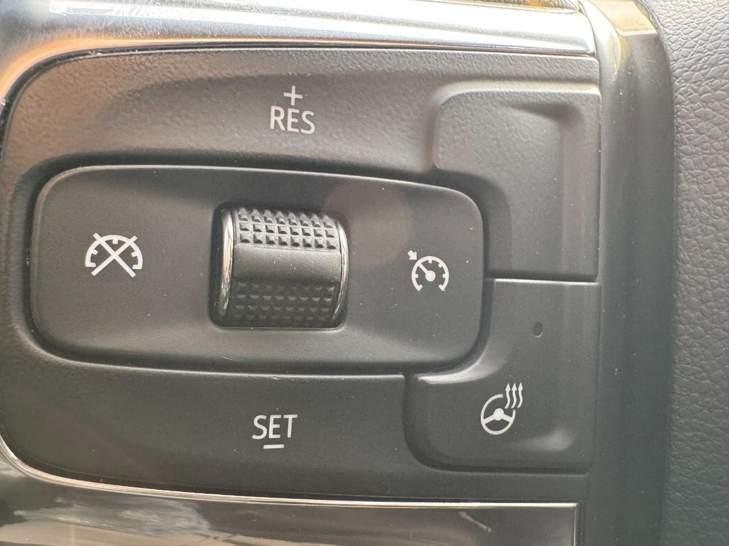 Chevrolet Blazer Vehicle Full-screen Gallery Image 16