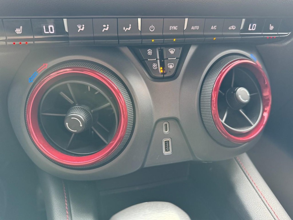 Chevrolet Blazer Vehicle Full-screen Gallery Image 18