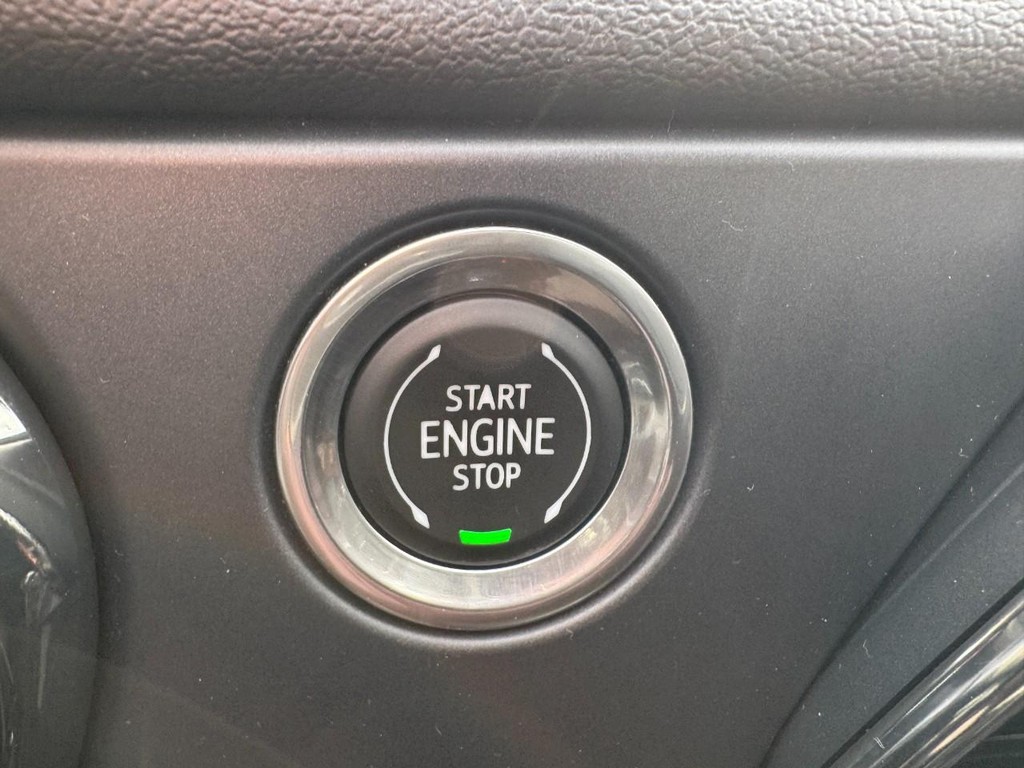 Chevrolet Blazer Vehicle Full-screen Gallery Image 22