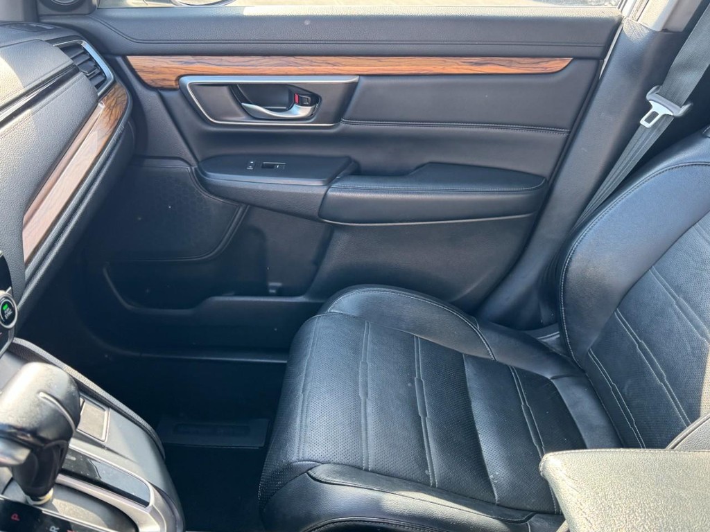 Honda CR-V Vehicle Full-screen Gallery Image 14