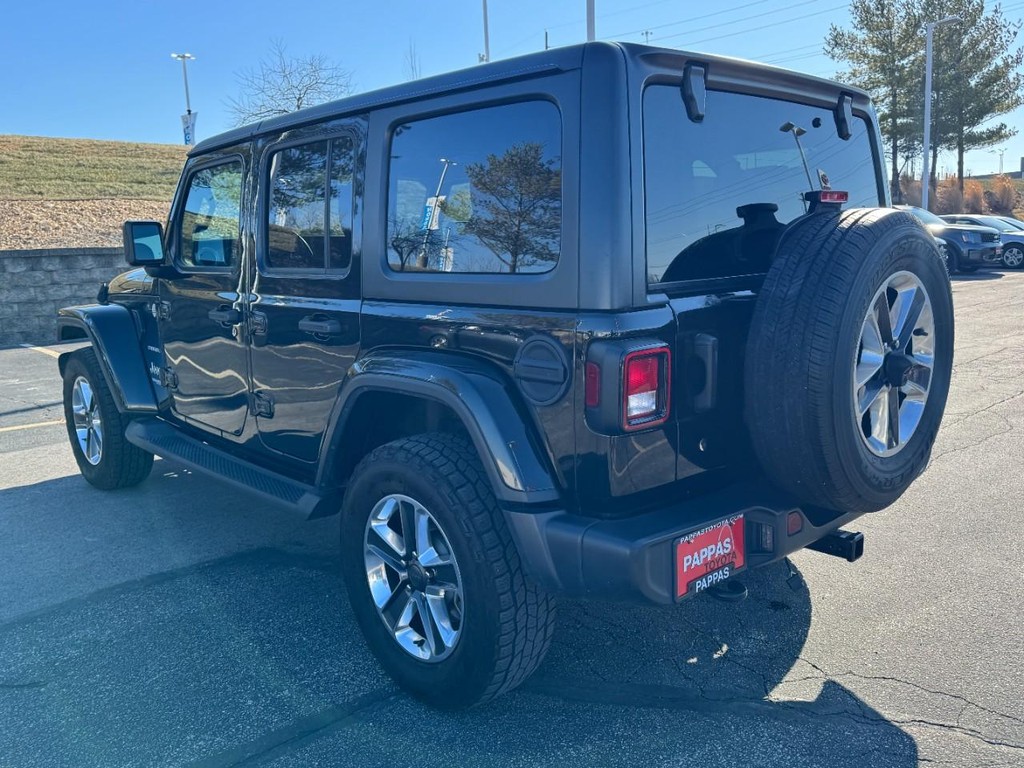 Jeep Wrangler Unlimited Vehicle Full-screen Gallery Image 05