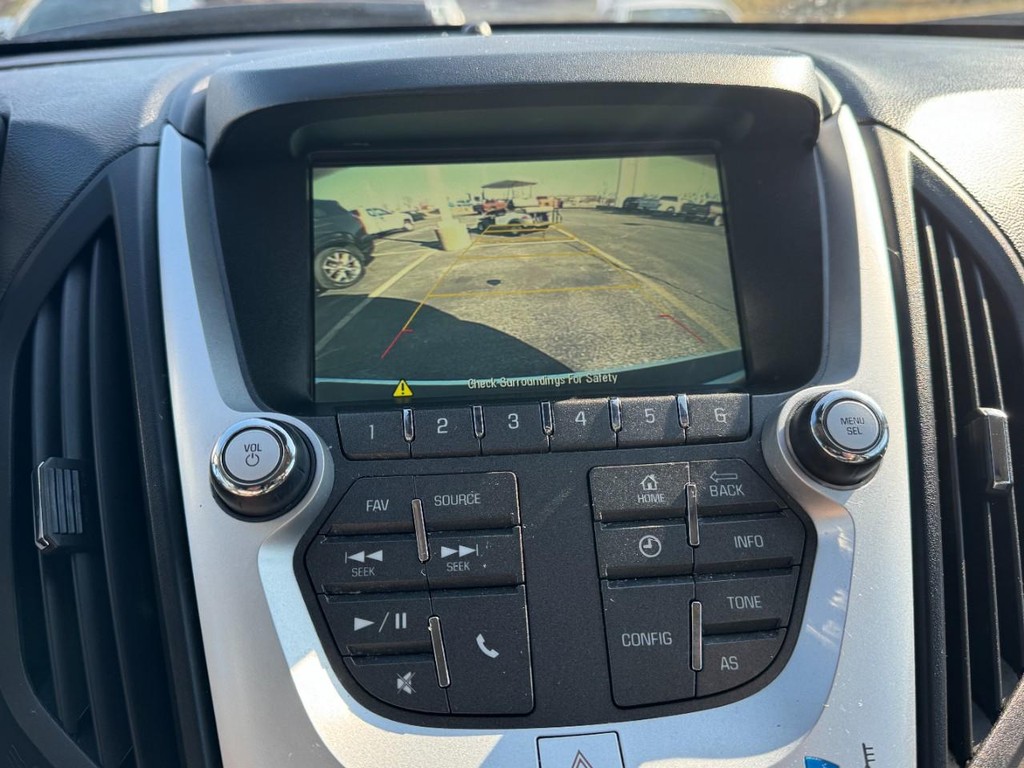 Chevrolet Equinox Vehicle Full-screen Gallery Image 20