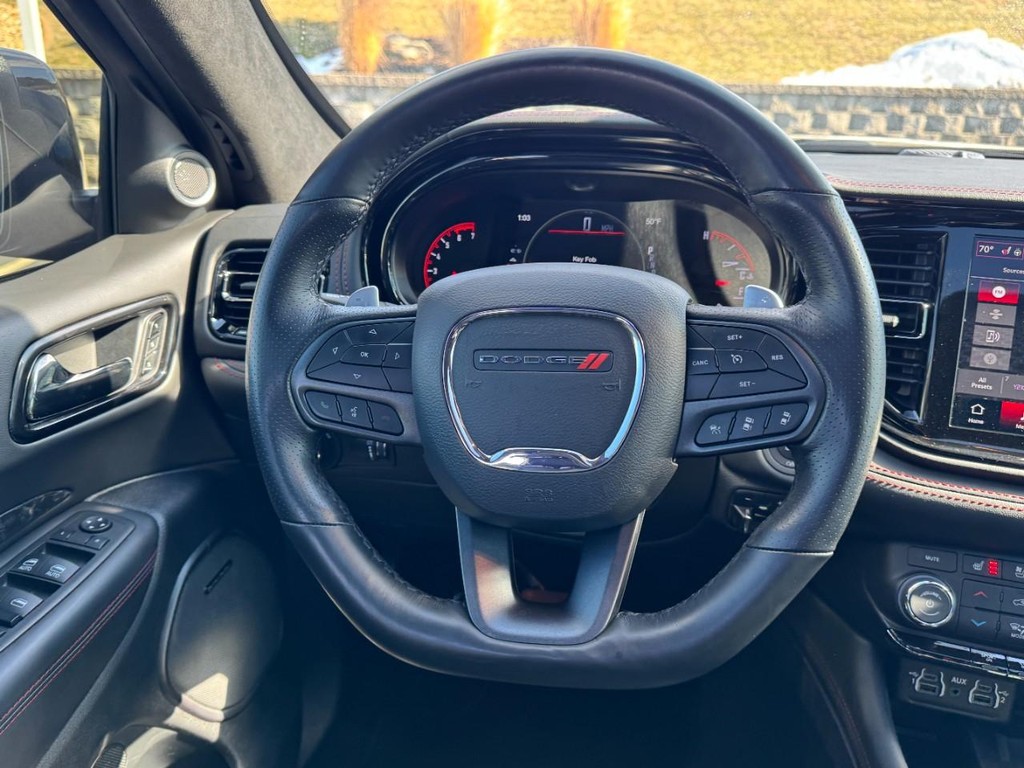 Dodge Durango Vehicle Full-screen Gallery Image 14