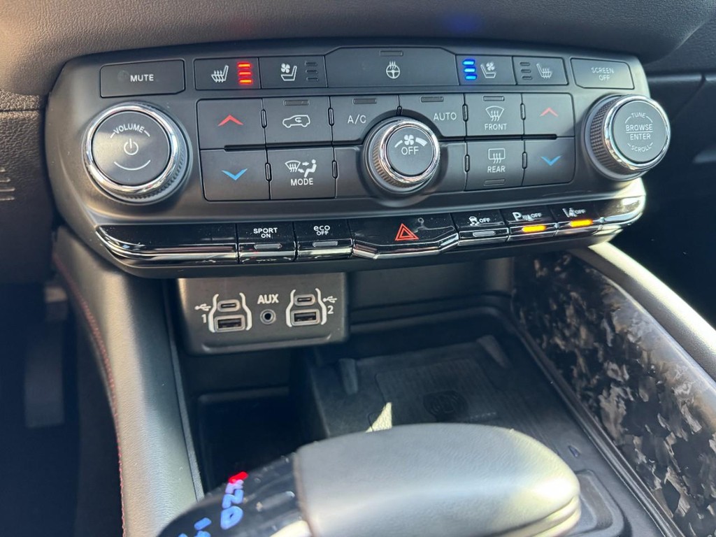 Dodge Durango Vehicle Full-screen Gallery Image 20