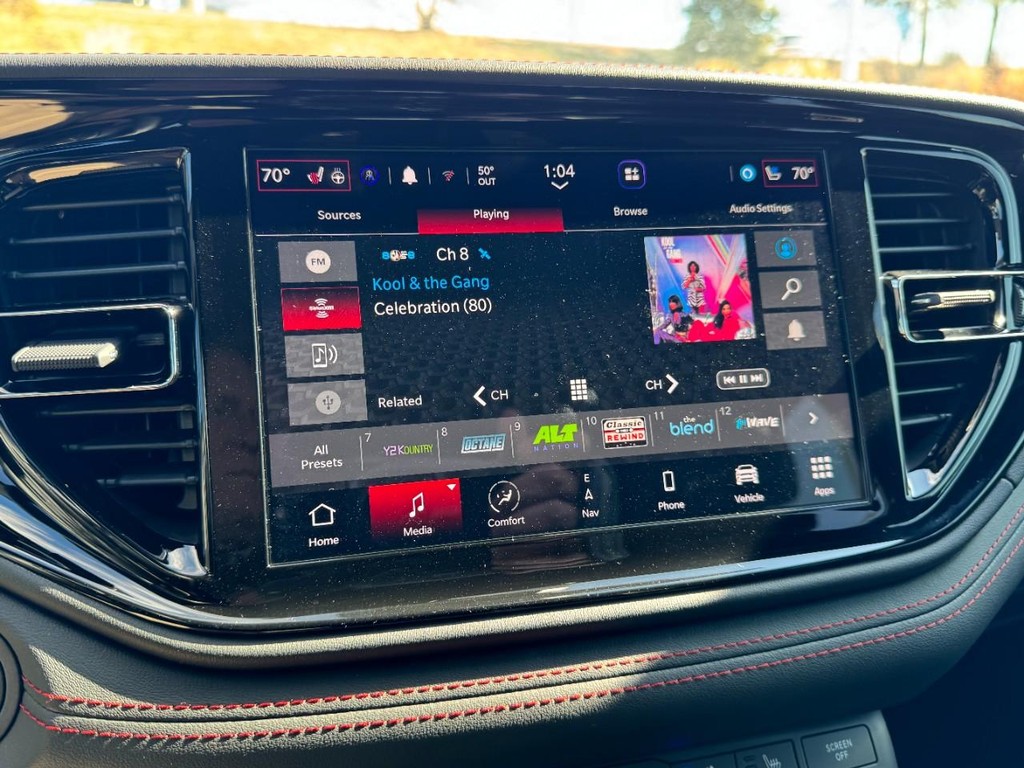 Dodge Durango Vehicle Full-screen Gallery Image 21