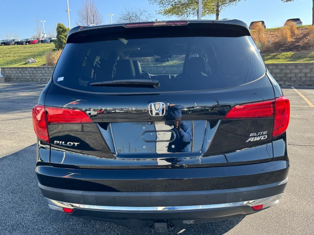 Honda Pilot Vehicle Full-screen Gallery Image 04