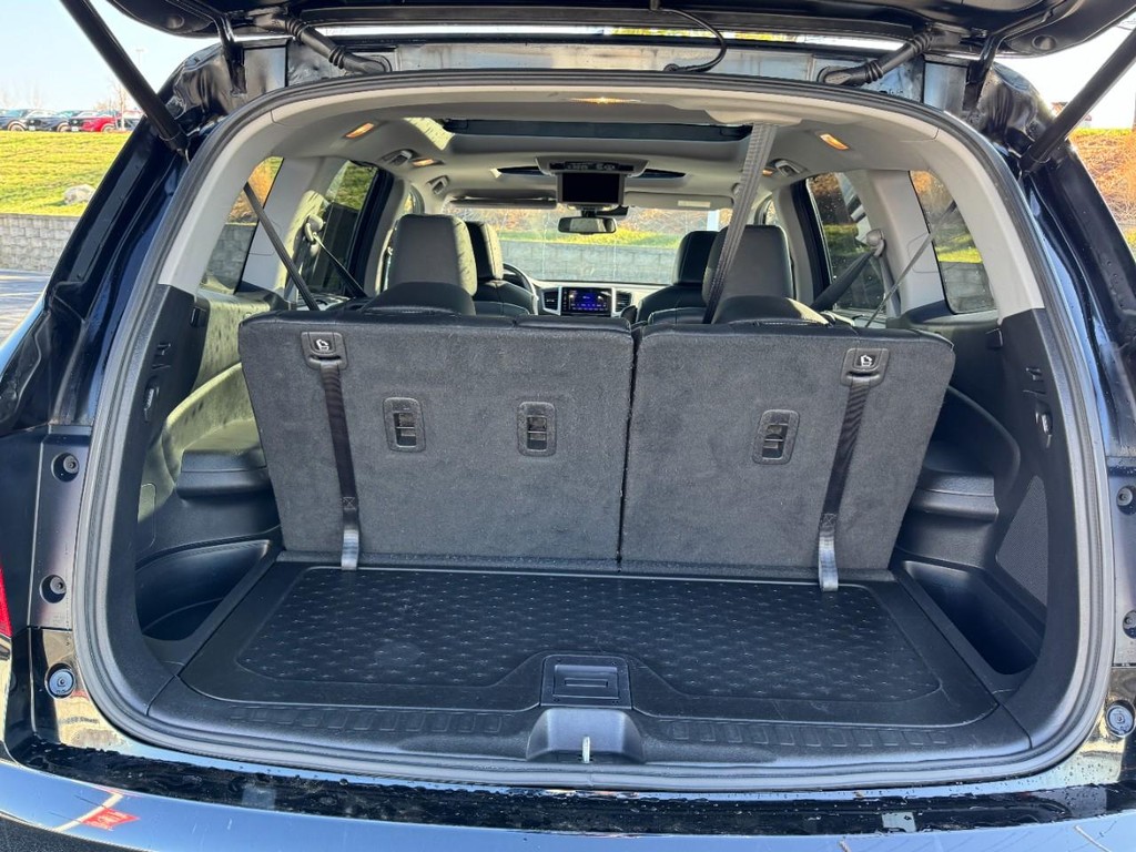 Honda Pilot Vehicle Full-screen Gallery Image 06