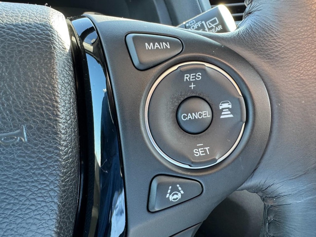 Honda Pilot Vehicle Full-screen Gallery Image 20