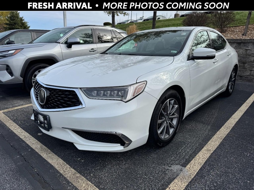 Acura TLX Vehicle Full-screen Gallery Image 01