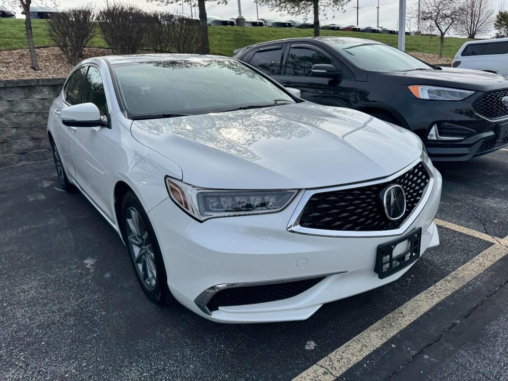 Acura TLX Vehicle Full-screen Gallery Image 03