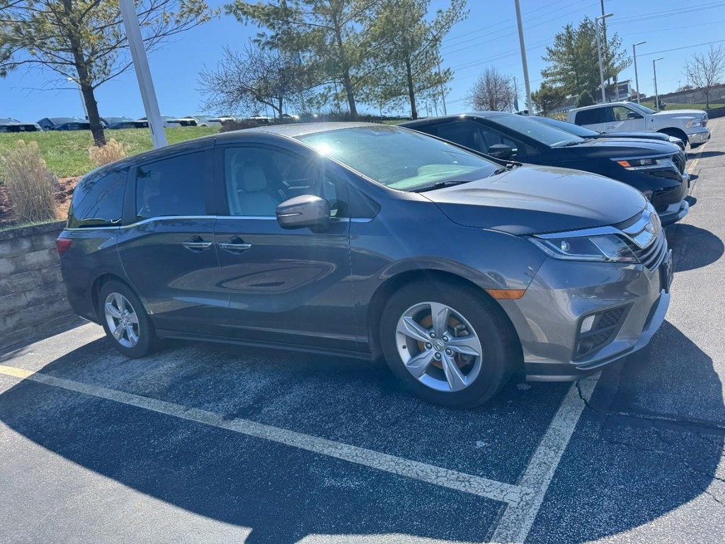 Honda Odyssey Vehicle Full-screen Gallery Image 04