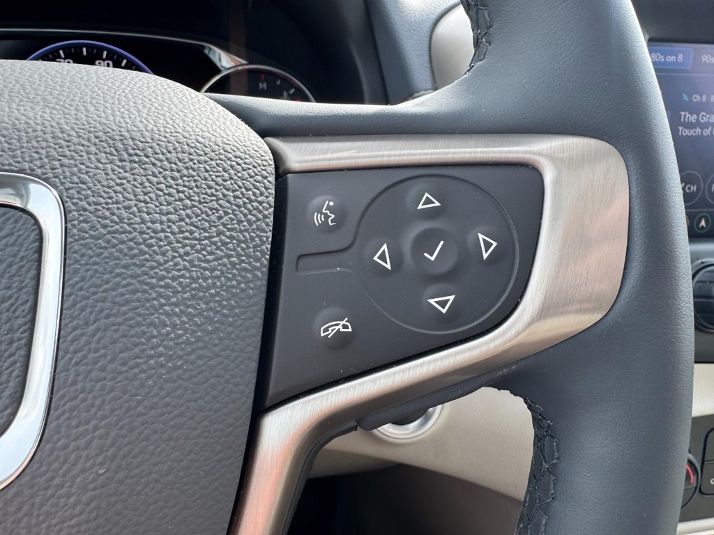 GMC Terrain Vehicle Full-screen Gallery Image 21