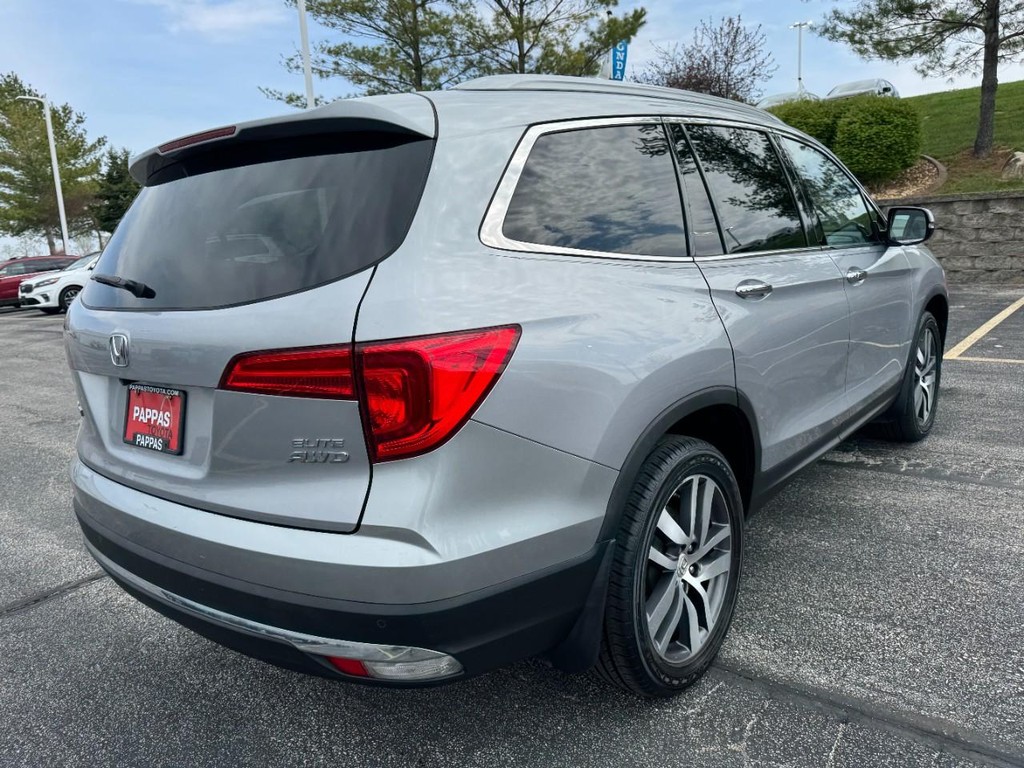 Honda Pilot Vehicle Full-screen Gallery Image 03