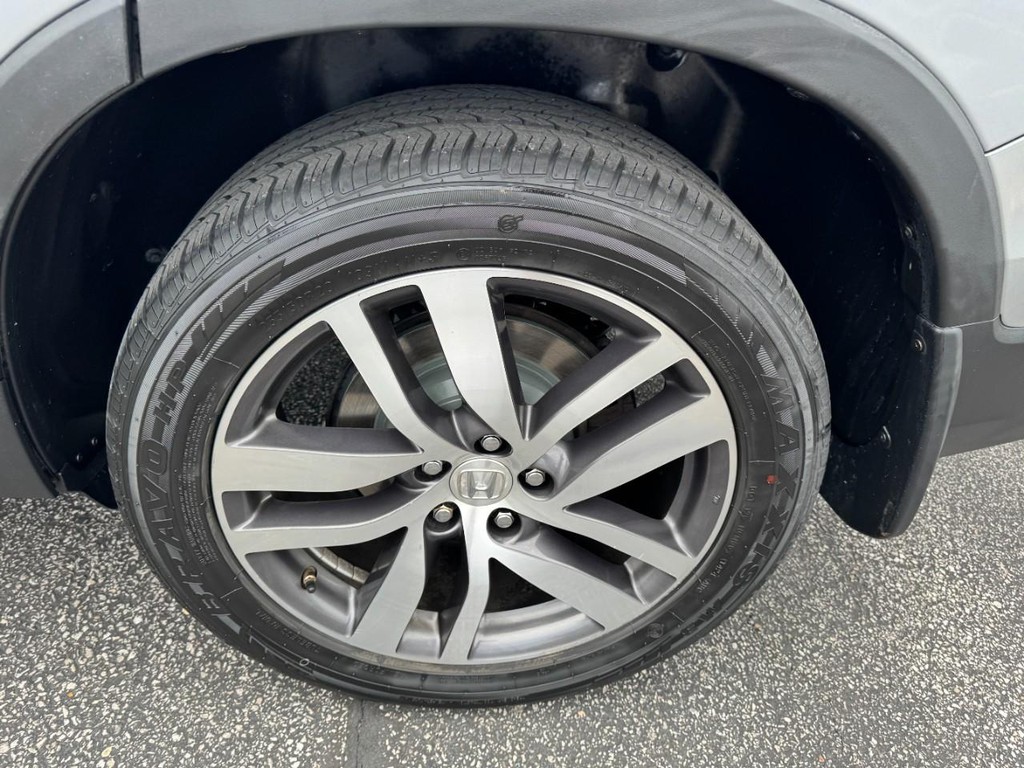 Honda Pilot Vehicle Full-screen Gallery Image 07