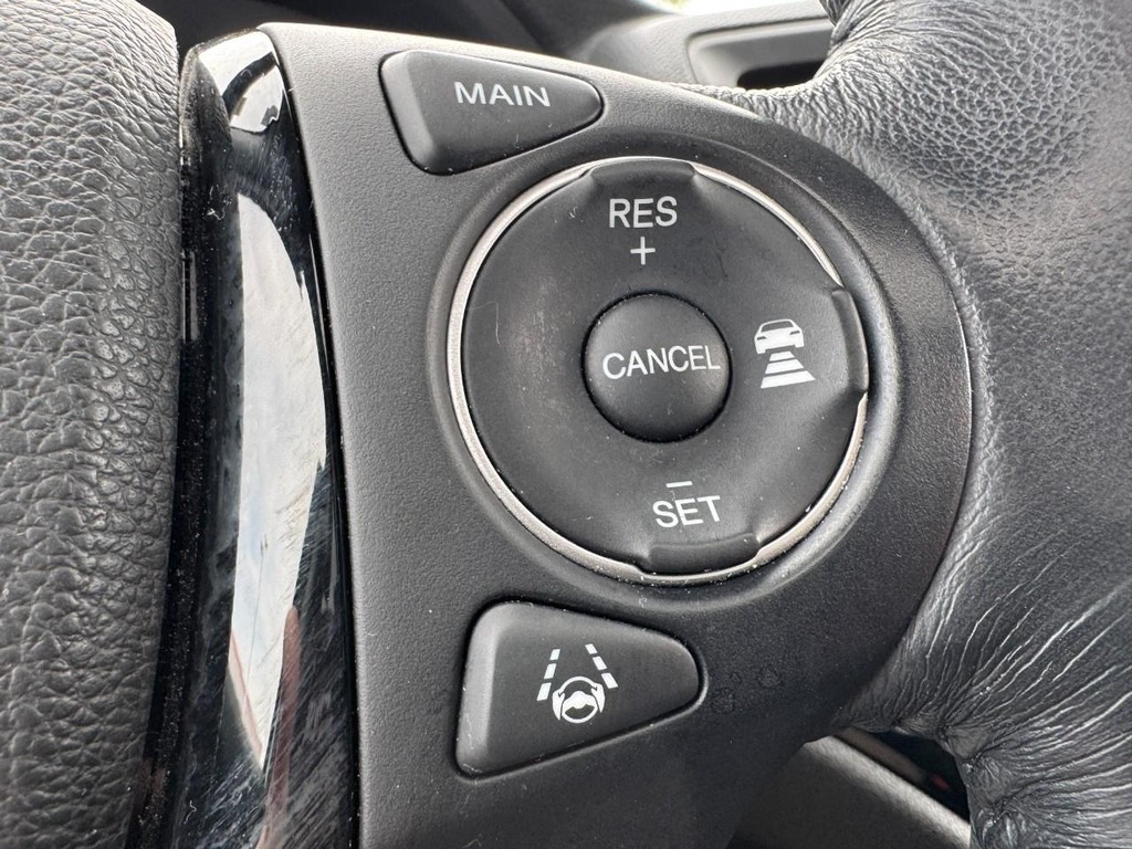 Honda Pilot Vehicle Full-screen Gallery Image 21