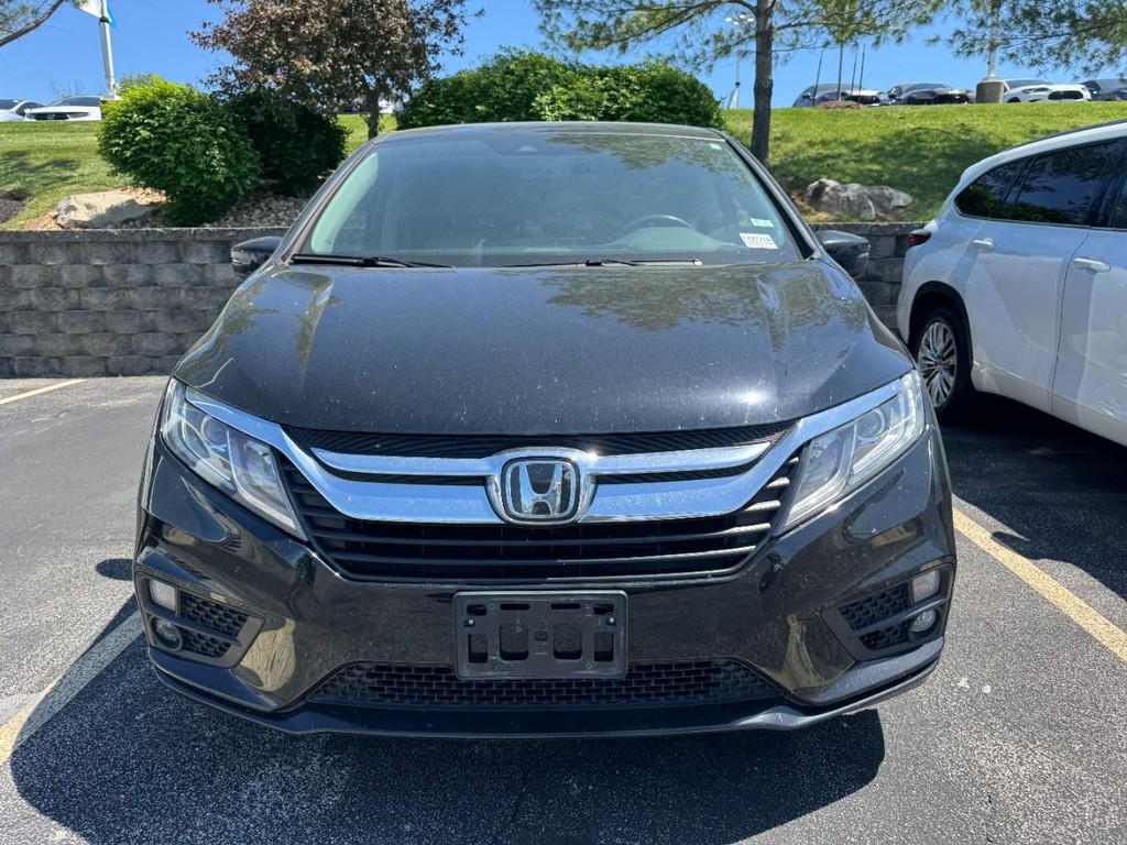 Honda Odyssey Vehicle Full-screen Gallery Image 02