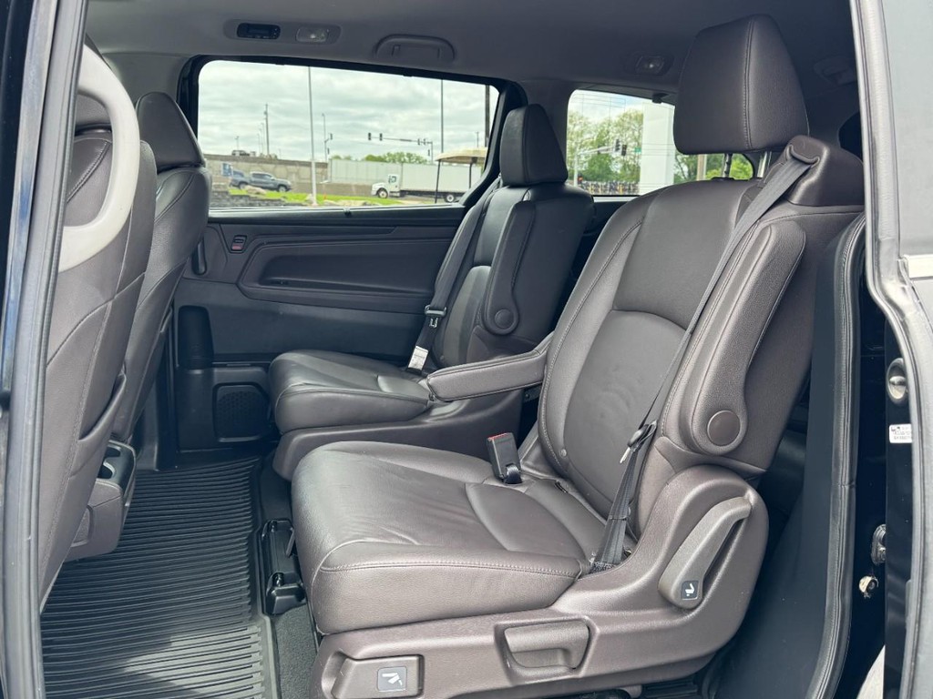 Honda Odyssey Vehicle Full-screen Gallery Image 10