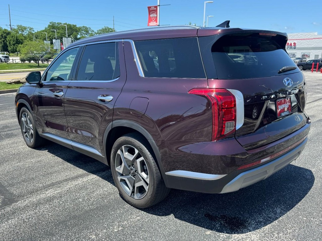 Hyundai Palisade Vehicle Full-screen Gallery Image 05