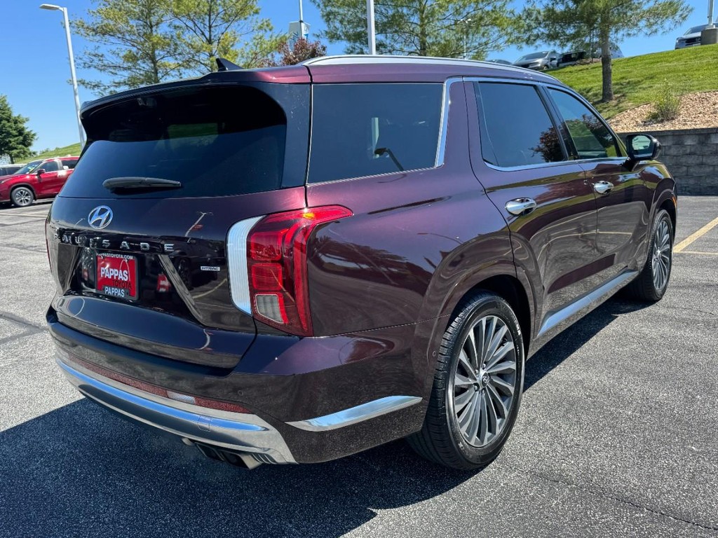 Hyundai Palisade Vehicle Full-screen Gallery Image 03