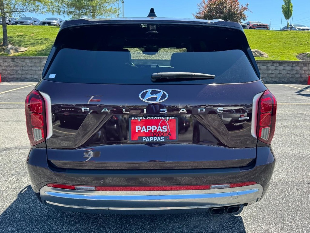 Hyundai Palisade Vehicle Full-screen Gallery Image 04