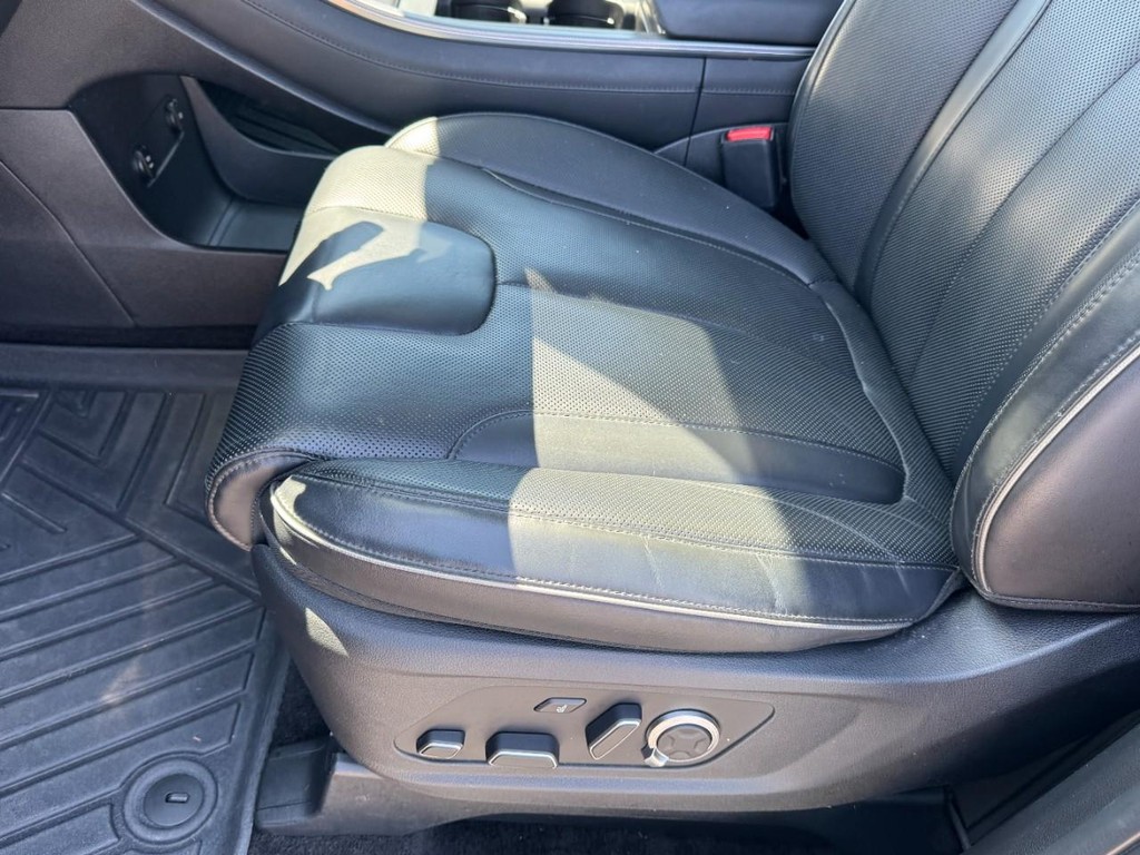 Hyundai Palisade Vehicle Full-screen Gallery Image 17