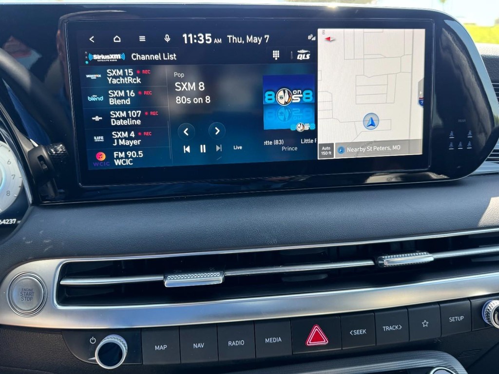 Hyundai Palisade Vehicle Full-screen Gallery Image 22